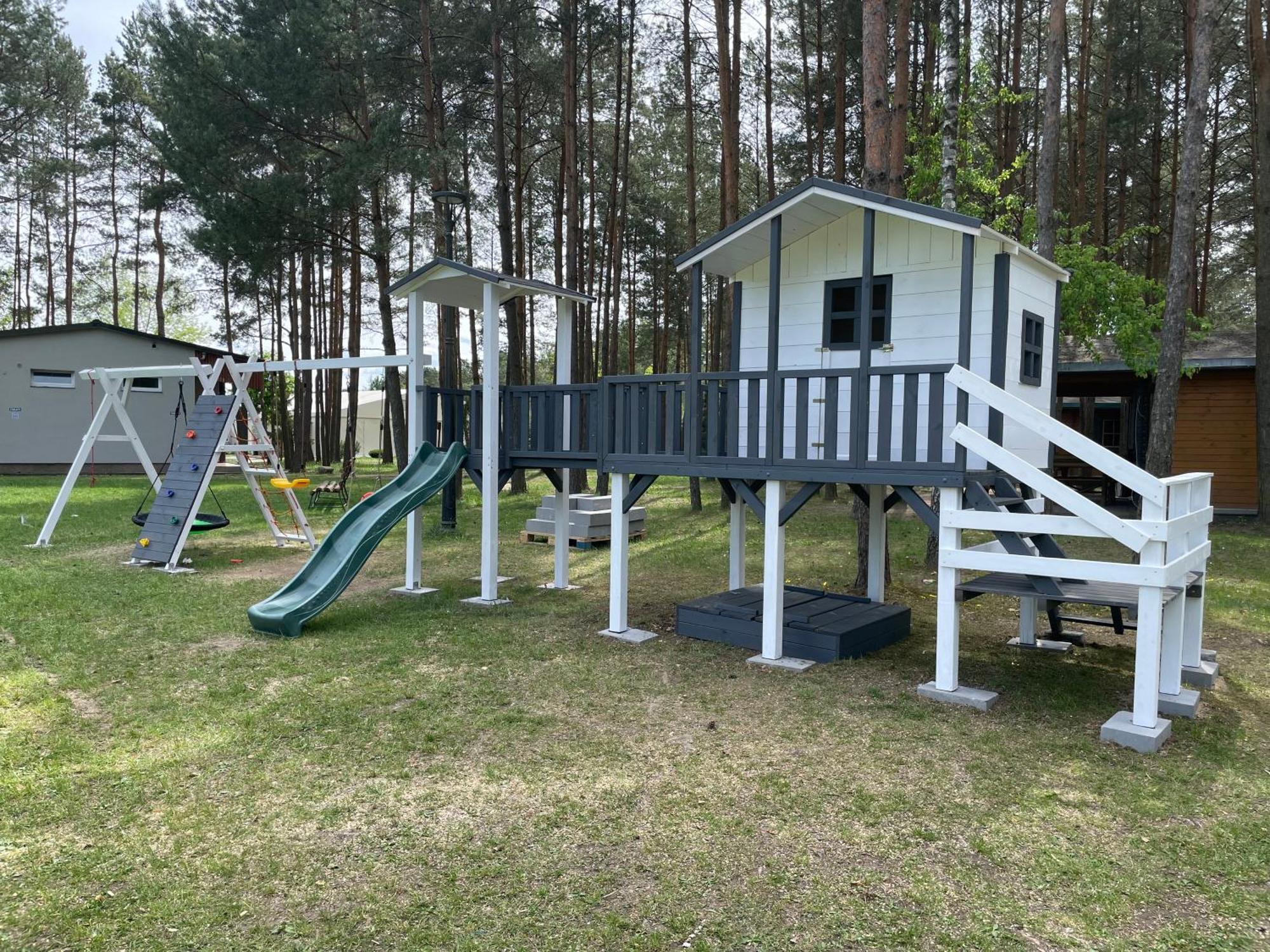 Osrodek Wypoczynkowy "Julia" W Samociazku Hotel Samociazek Exterior photo